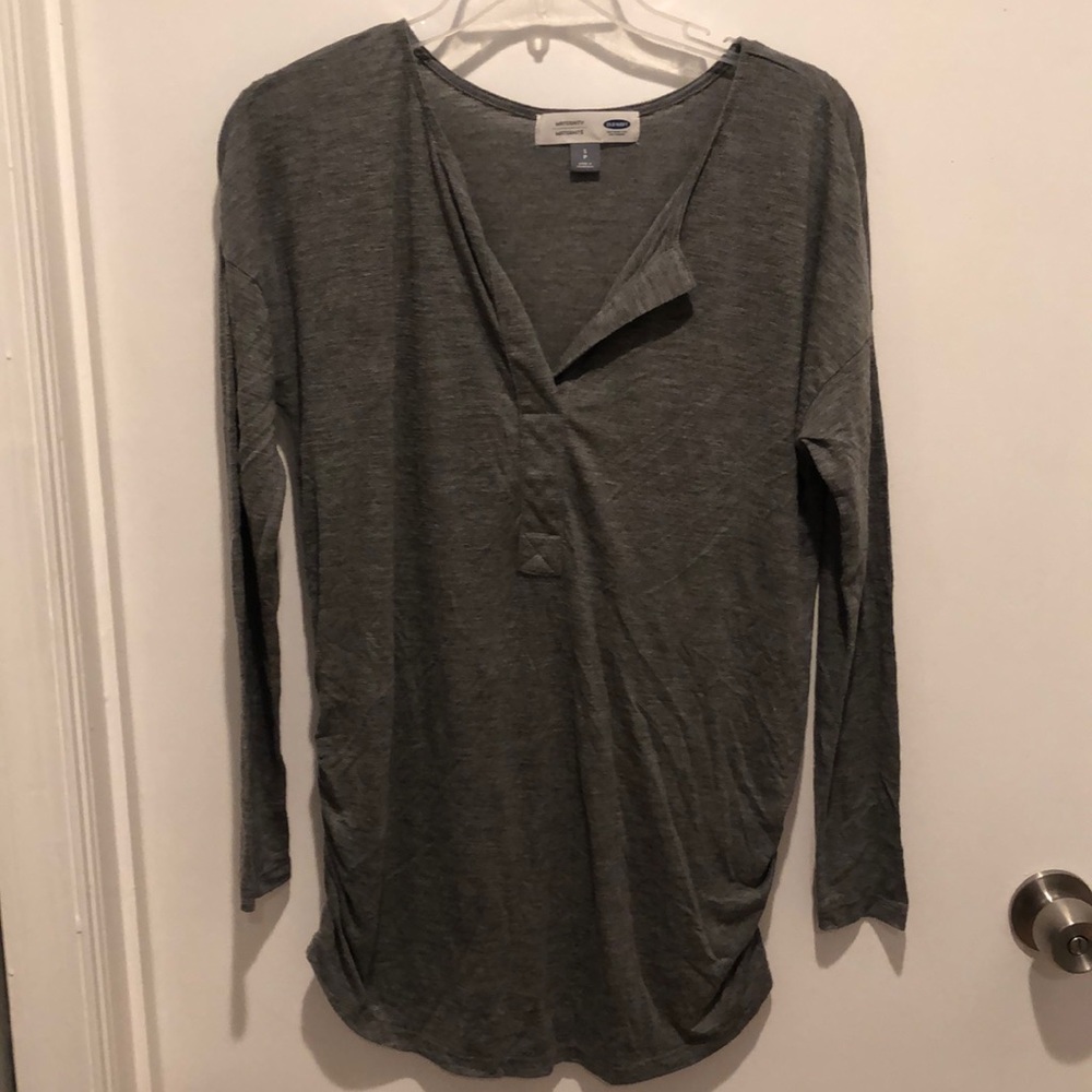 Old Navy Long Sleeve Maternity Shirt